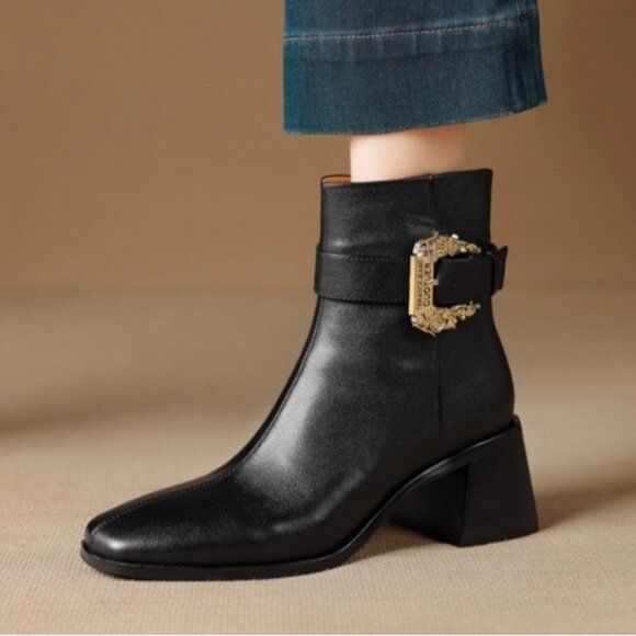 women shoes Heels - Picture 2 of 6